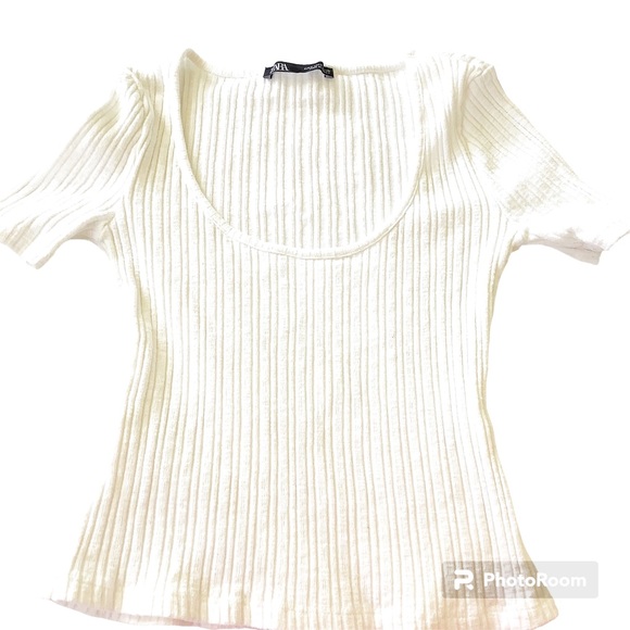 Zara Tops - Zara Womens Ribbed Short Sleeve Crop Top Size Small